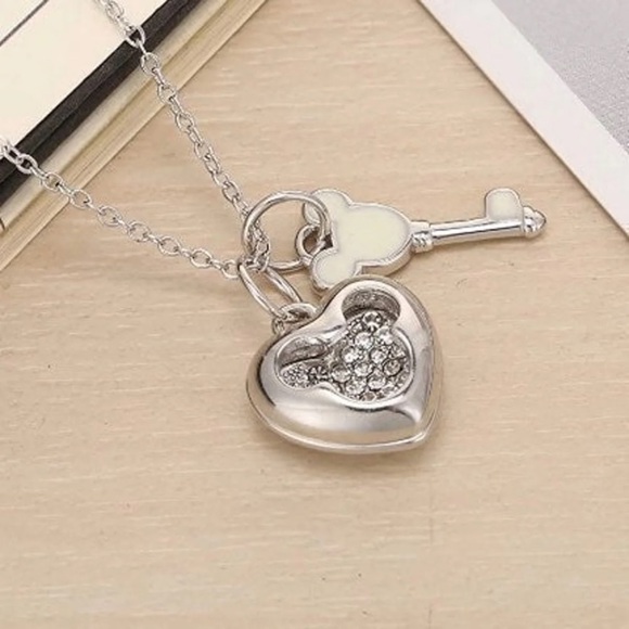Enchanted Mickey Key and Lock Necklace - Picture 8 of 9